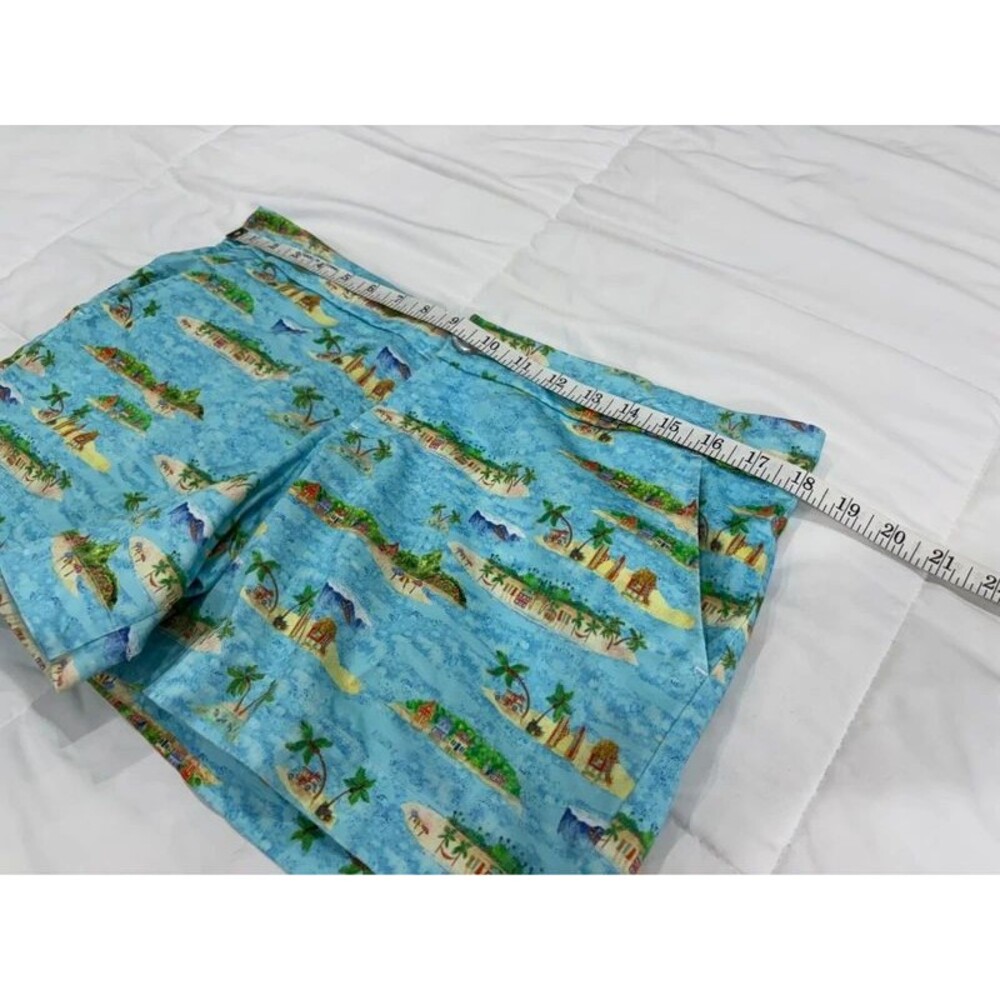 Ladies Kaeli Smith Beach Theme Medium Shorts - Picture 4 of 8